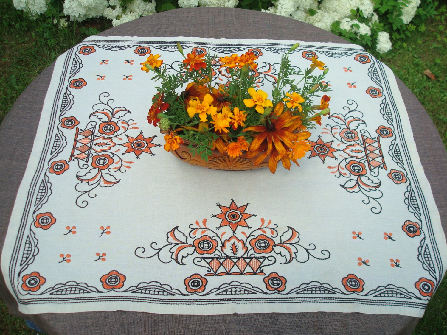 Antique Hand Embroidered Linen Tablecloth Ivory Table Cloth Etsy