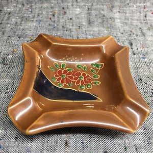Vintage Japanese style ceramic ashtray 3&quot; small pocket ashtray
