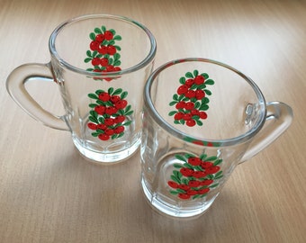 Paar französische Vintage Glasbecher mit Preiselbeerdruck vol 80 ml
