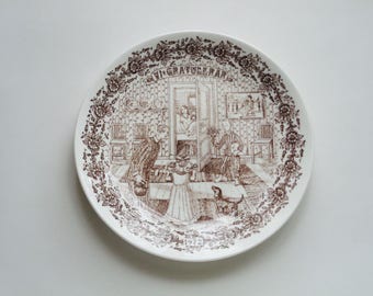 Gustavsberg Porcelain Plate "VI GRATULERAR" made in Sweden dia 8.5" / 21.5 cm; White & Brown decorative dish