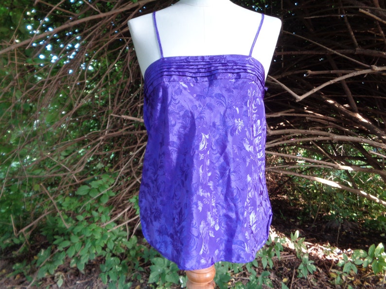 Vintage strap top size XS, Vivid purple spaghetti strap top Pit to pit 16/ 41cm image 4