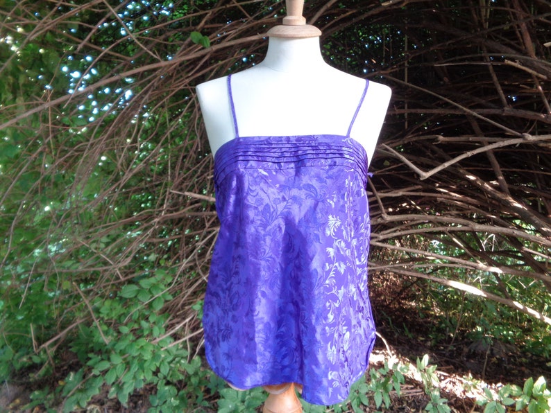 Vintage strap top size XS, Vivid purple spaghetti strap top Pit to pit 16/ 41cm image 1