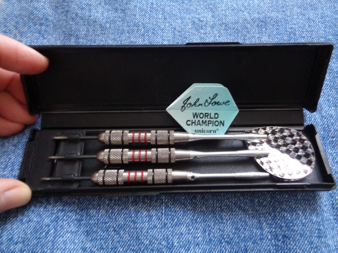Unicorn Darts Made in England, 3 Darts Set in Original Box Etsy