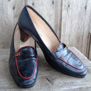 Vintage real leather shoes, Moda MAGNUS pumps made in Italy size 39 / UK 6 / US 8