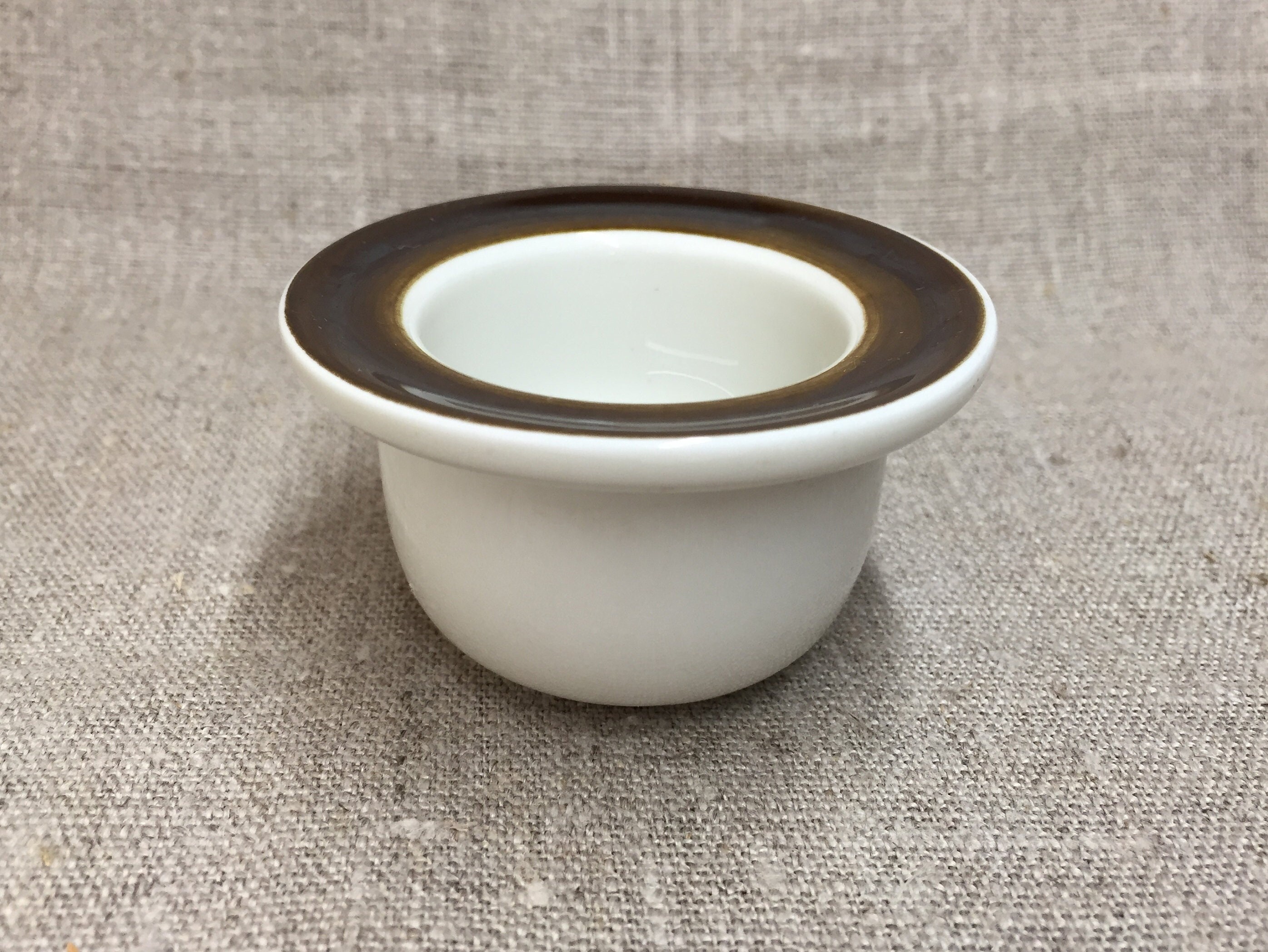 ヴィンテージ ロールストランド スウェーデン磁器エッグカップ - Etsy 日本