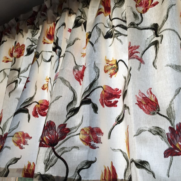 Vintage kitchen curtain with tulip flowers H21"x W59"