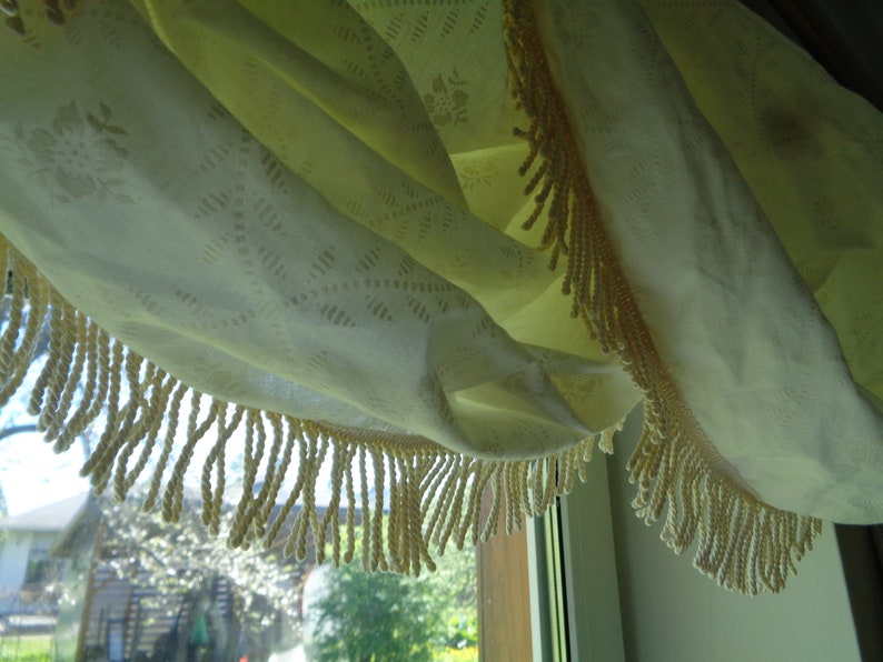 Vintage Curtain Balloon Valance with Fringe; 100/% Cotton Valance made in UK ~H15 x ~W50 Cream Color Valance; Kitchen Curtain; Boho Curtain