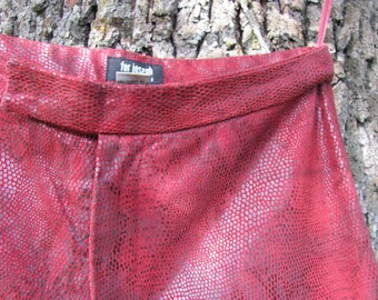 Vintage Dark Red Leather Pants with Snake Skin Texture size S (26)