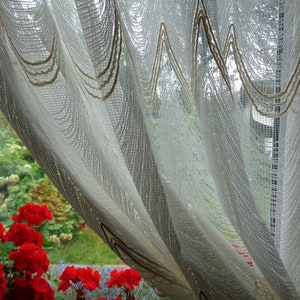 Tenda Singola Vintage Francese 1930 in Pizzo Tambour E Tulle. Pezzo  Unico.french Vintage 1930 Single Curtain in Tambour Lace and Tulle. 