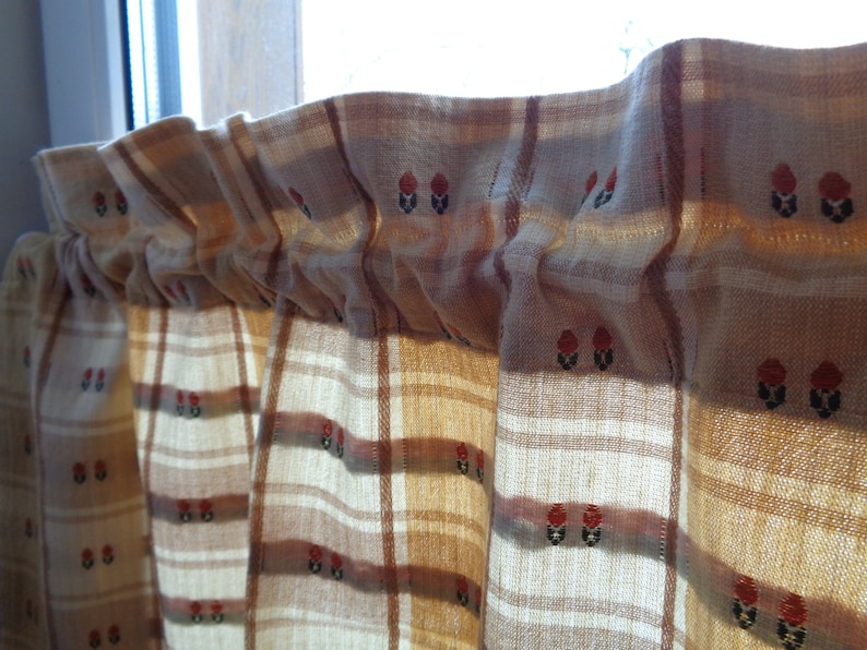 Swedish Vintage Curtain Valance H19x W104 Sand /& Beige Woven Cotton Valance; Checkered Curtain with Tiny Tulips; Rustic Home Decor