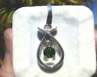 CHROME DIOPSIDE Set Into Sterling Silver EARRINGS