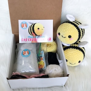 DIY Crochet Bee Kit | Crochet Bee Pattern | DIY Crochet Kit Amigurumi | Crochet Starter Kit | Learn to Crochet Easy Beginner Craft | Bee
