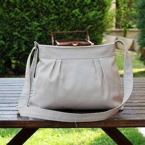 Bolso bandolera pequeño de lona con pliegues para mujer, con cierre de cremallera superior, de algodón, para uso diario, tipo hobo, tipo mensajero, para viajes, color beige