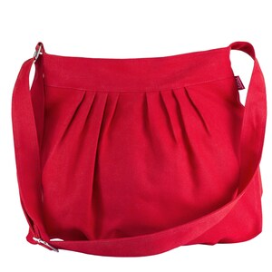 Red Crossbody Canvas Bag Pleated Purse Medium Size Aesthetic Casual Bag Sling Hobo Bag Vintage Travel Diaper Everyday Work Bag Women Mother