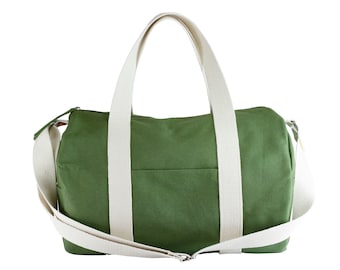 Green Duffle Sports Bag, Medium Size Detachable Webbing Cotton Strap Washable Zipper Closure Unisex, Gym Yoga Bag, Weekend Bag, Travel Bag