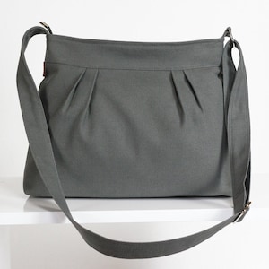 Canvas Crossbody Bag for Her Small Purse Pleated Vintage Retro Style Eco Cotton Fabric Vegan Bag Hobo Daily Bag Streetwear Everyday Bag Gray
