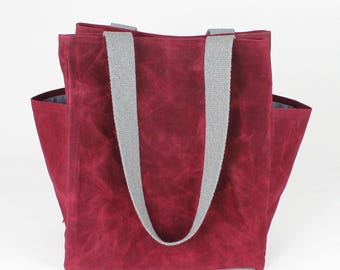 Borsa per la spesa in tela cerata, ecologica, riutilizzabile, robusta e capiente, con tracolla, chiusura magnetica e pieghevole.