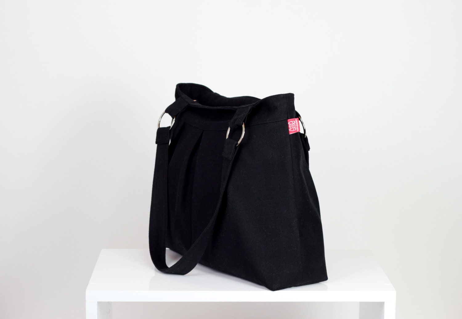 black canvas for women