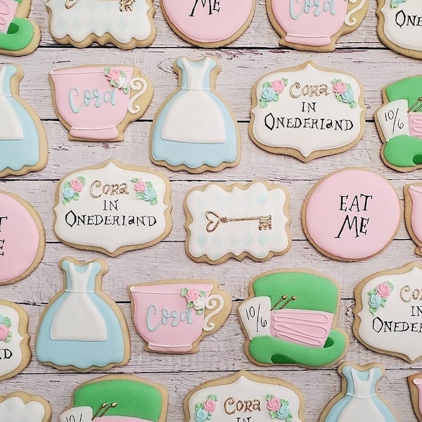 Alice in Onederland Cookies, Alice in Wonderland Cookies