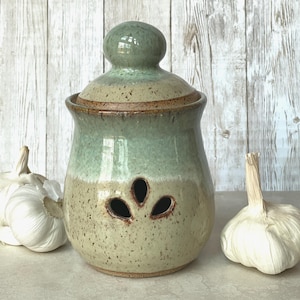 Garlic Keeper, Ceramic Garlic Keeper, Garlic Jar