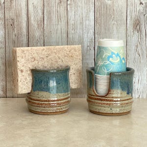 Sponge Holder or Cup Dispenser, Grooved Style