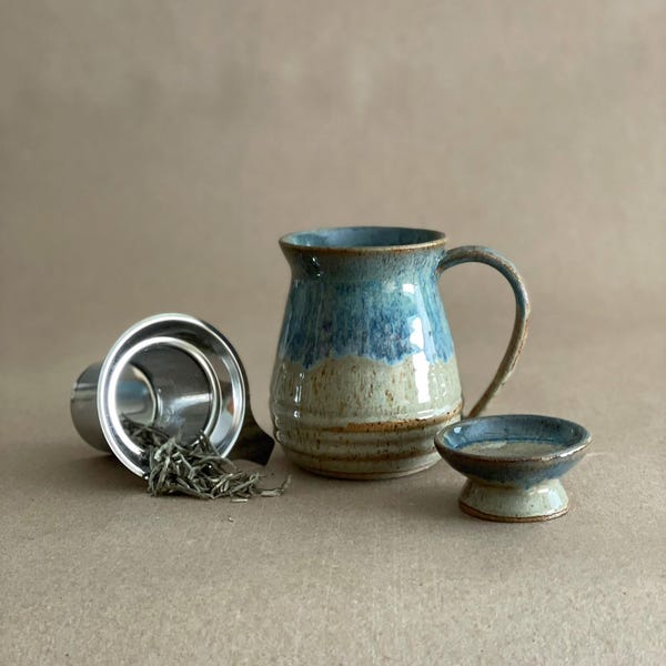 Set di tazze da tè in ceramica fatte a mano con infusore, infusore e coperchio in acciaio inossidabile.