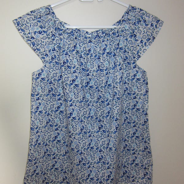 blouse femme fait main  en voile de coton Liberty bleu porcelaine