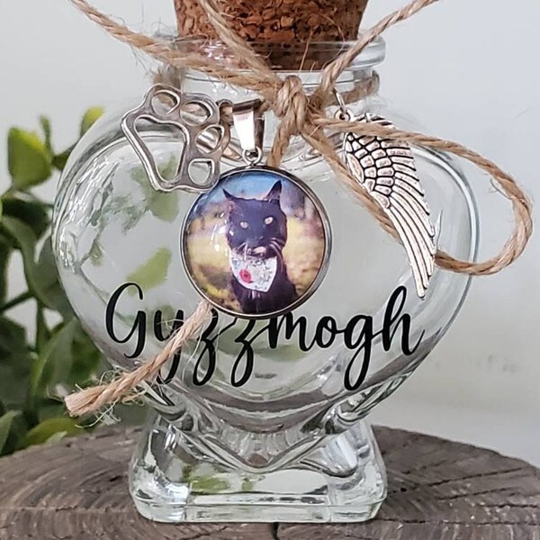 Pet Keepsake Jar for Hair, Pet Memorial Vial for hair, gift for loss of Pet, Dog Keepsake photo, Cat Keepsake Vial, Pet hair memorial urn