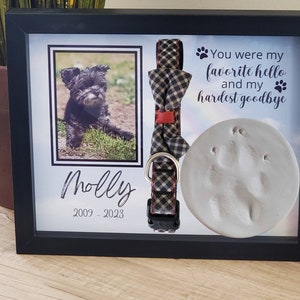 Pet Memorial Shadowbox, Pet memorial, Dog Memorial , Cat Memorial, Loss of Pet Gift, Pawprint holder, Pet Sympathy Gift, Pet memorial frame