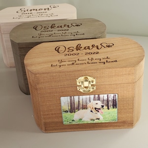 Custom Pet Urn, Personalized Pet Urn wood, Engraved Dog Urn