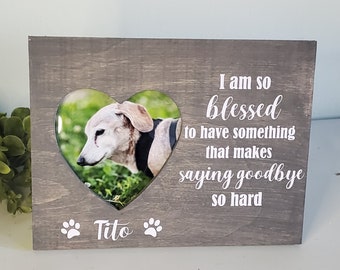 Pet Memorial Frame, Dog Memorial Frame, Cat Memorial, Loss of Pet Gift, Pet Photo Frame, Pet Sympathy Gift, Gift for Loss of Dog, Wood frame