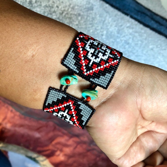 Important 6 Inch Wrist Vintage Choctaw Inlay Turquoise Sterling Silver Bracelet Important 6 Inch Wrist Vintage Choctaw Inlay Turquoise Sterling Silver Bracelet