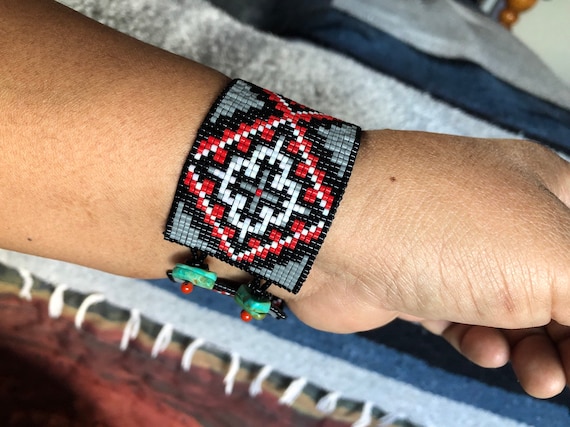Important 6 Inch Wrist Vintage Choctaw Inlay Turquoise Sterling Silver Bracelet Important 6 Inch Wrist Vintage Choctaw Inlay Turquoise Sterling Silver Bracelet