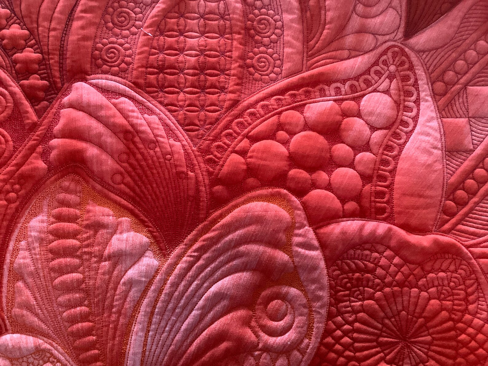 Quilted Big Dream Wall Hanging in Red and Orange With Green Centre