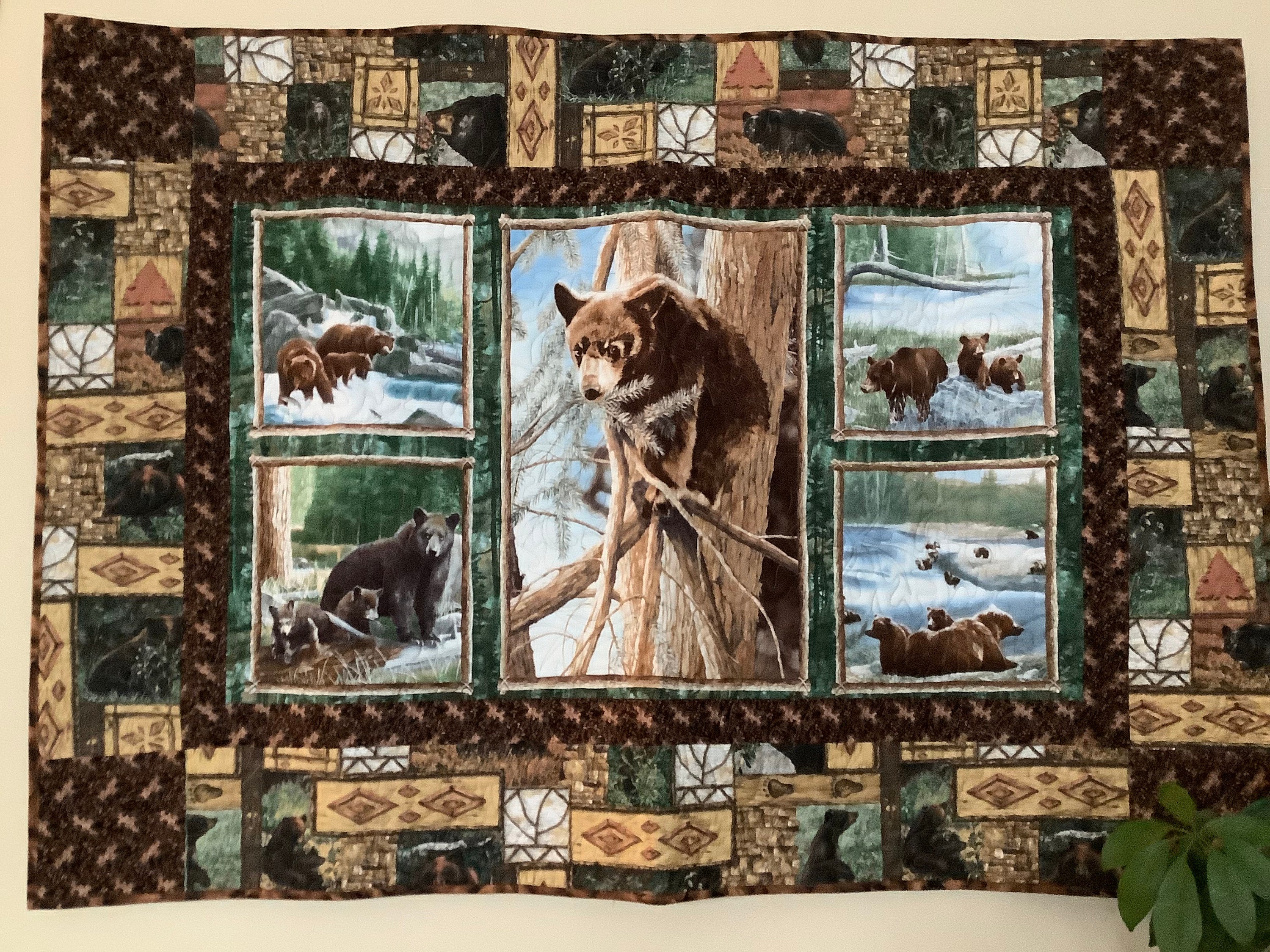 Bear Wall Hanging/bear Lap Quilt/browns Green Quilt/manly Quilt ...
