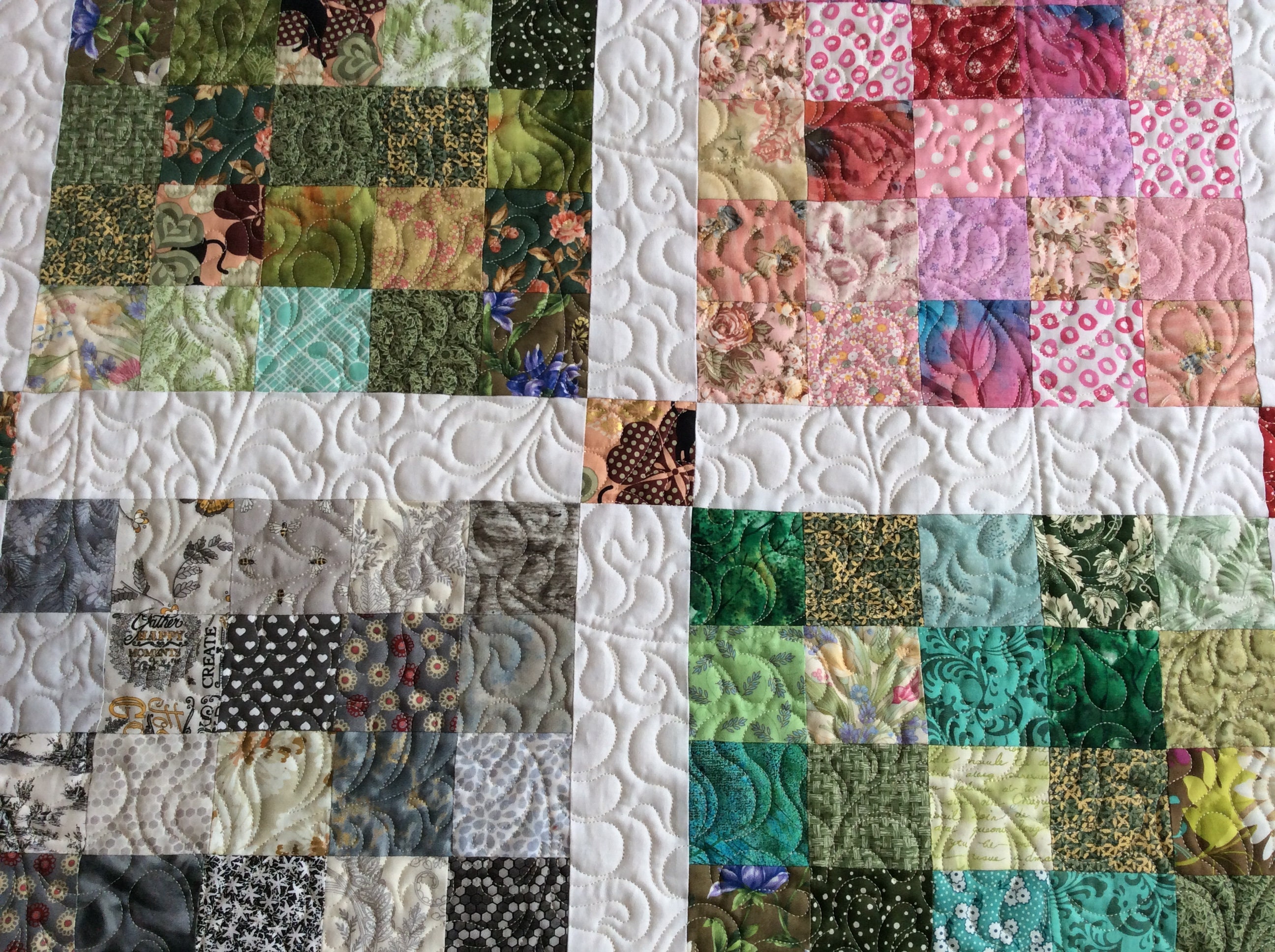 Scrappy Patchwork Lap Quilt in Multi Colors, Twin Bed Quilt, Single Bed ...