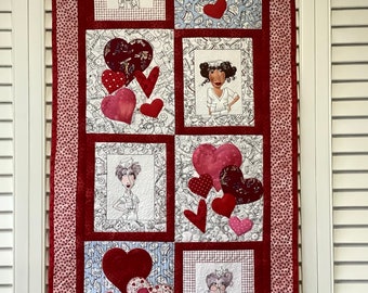 Nurse and hearts quilted wall hanging, Valentines Day love nurses gift, nurse retirement or birthday gift, fun character