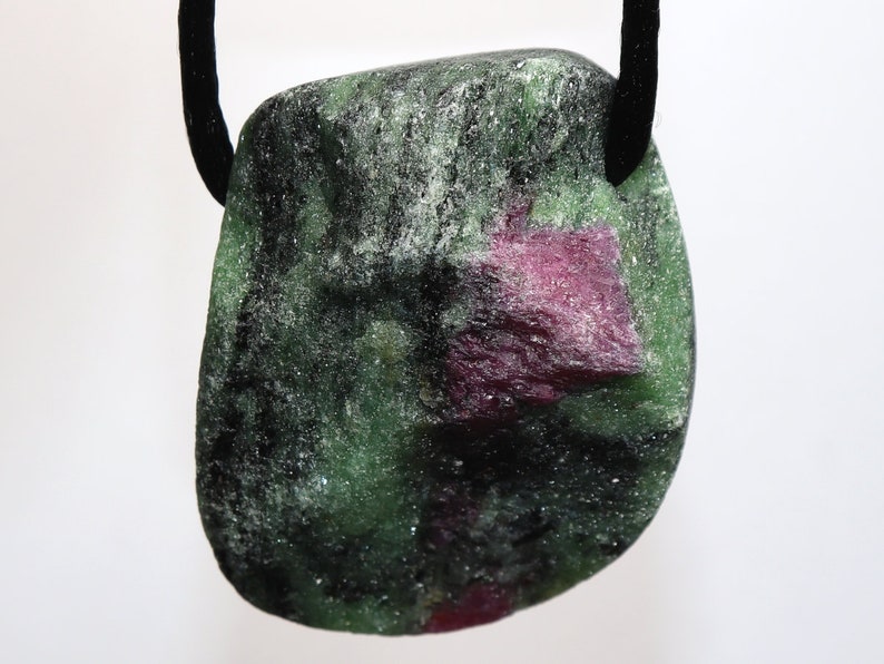 Ruby in zoisite | necklace with cord or silver 925 --- stone size: 35 x 29 mm / 1.38 x 1.14 inches image 3