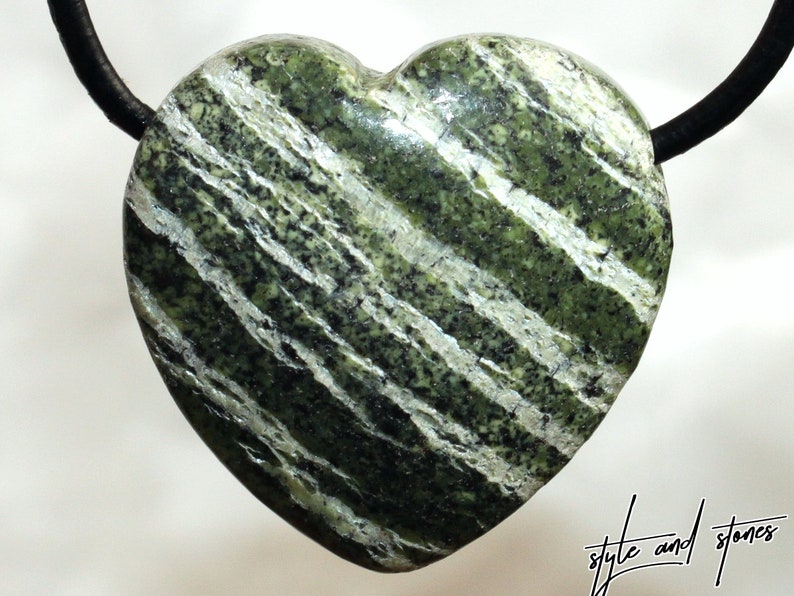 on leather strap cotton cord Silver eye necklace --- stone size: 29 x 29 mm 1.14 x 1.14 inch heart