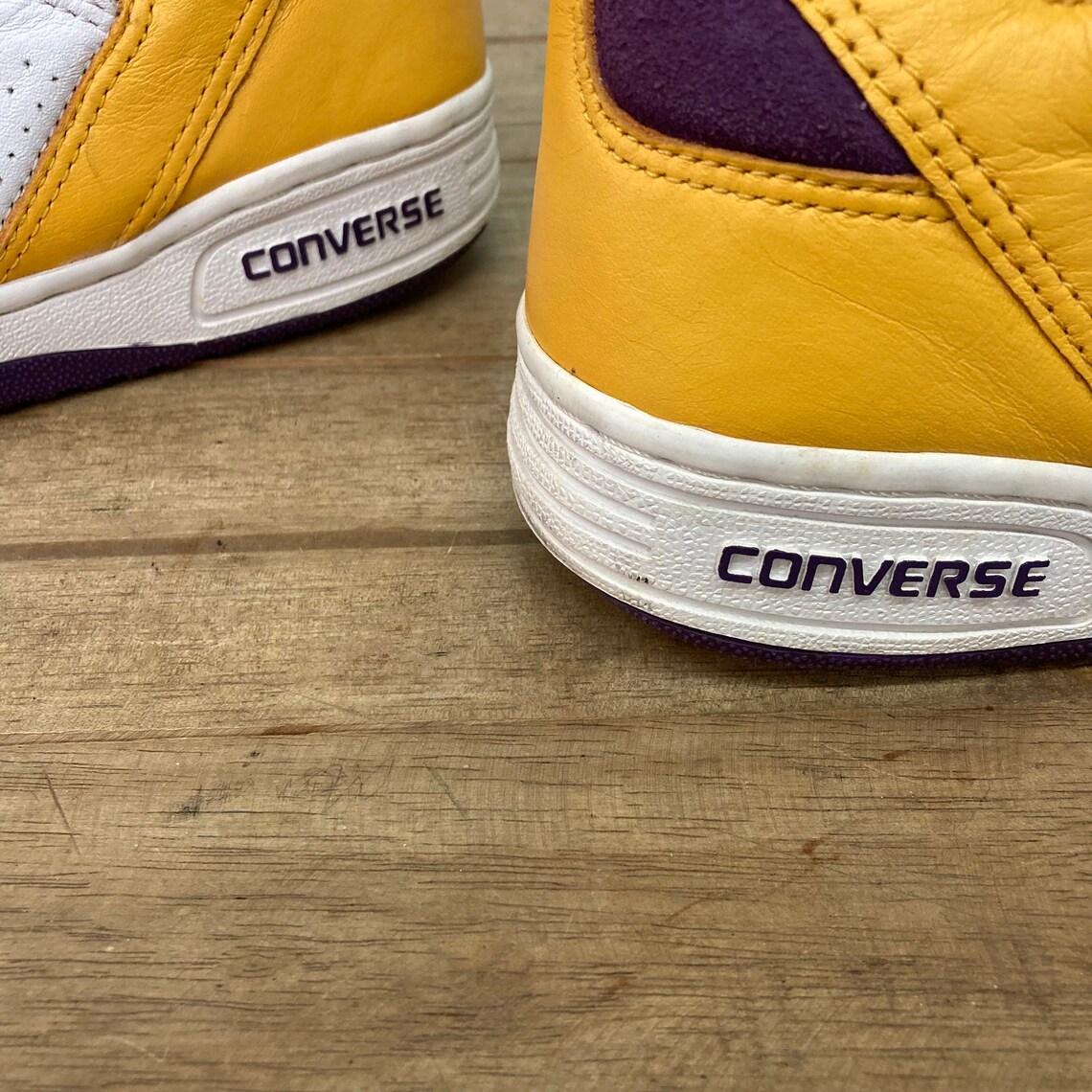 converse weapons lakers