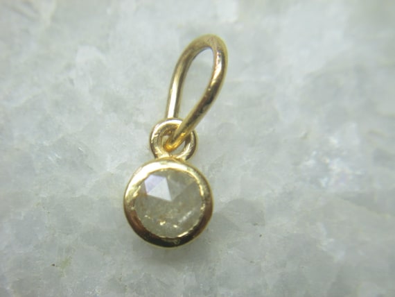 アクセサリー 22kt Gold 4mm Rosecut Diamond Necklace Rosecut diamond shield necklace - 14k gold | Rebecka Froberg