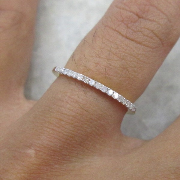 Eternity Diamond Band, Solid Gold Diamond trouwring, stapelring, trouwring, diamanten band