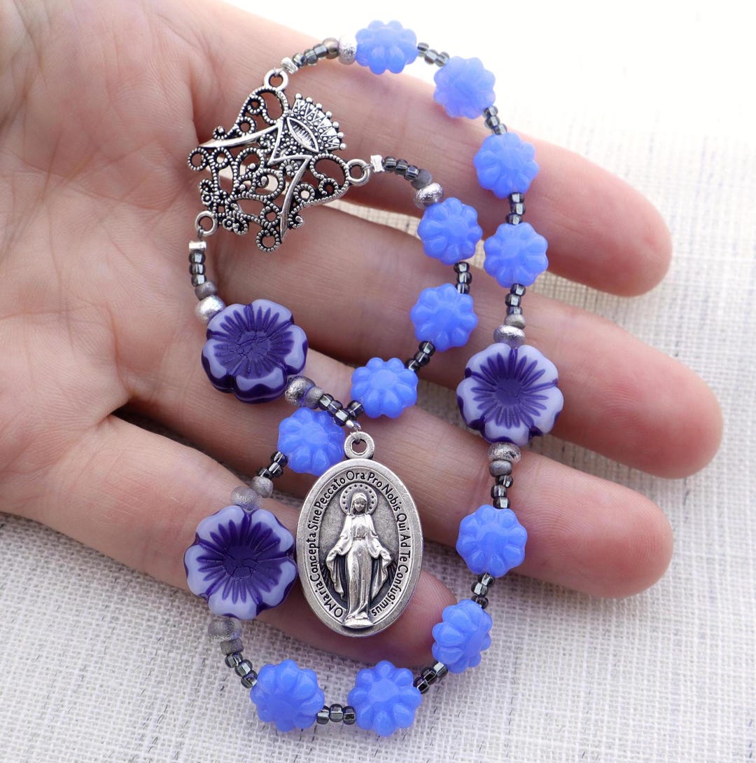 Little Crown of the Blessed Virgin Mary - Forget Me Not Blue Chaplet of ...