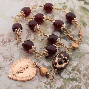Memento Mori Rosenkranz, Unsere Liebe Frau der Gnade, Wunderbare Medaille, Dia de Muertos, Tag der Toten, Ein Jahrzehnt Rosenkranz, Taschenrosenkranz, Schädelrosenkranz