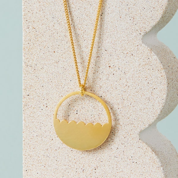 Scalloped Semi Circle Necklace