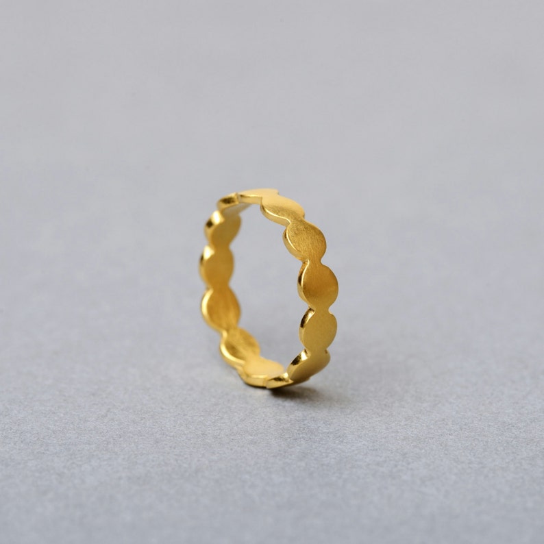 18ct Gold Dotty Ring Heavy image 2