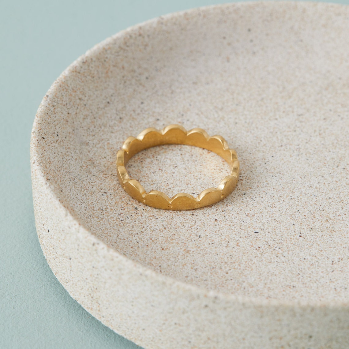 Scalloped Rim Rings 18ct Gold Scalloped Ring Heavy - Etsy