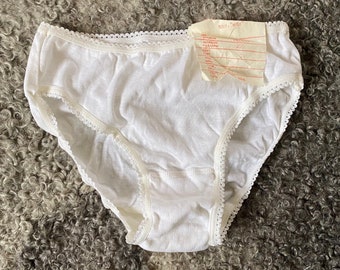 Vintage White Cotton Panties Young Women Teenager Underwear Retro 90s Underpants Estonia MARAT with Paper Tag Size from tag 100 Modern XS