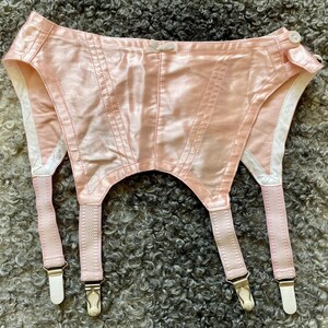 Garter Belt Vintage Girdle Suspender Belt Lingerie Retro Women Underwear  Pink Girdle Silky Pearly Sexy Collectible - Etsy