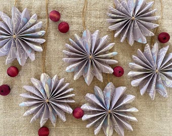 Christmas Tree Ornaments 6 Handmade Vintage 70s Wallpaper Christmas Flower Snowflake Paper Ornaments, Christmas Hangings, Eco Friendly Gifts